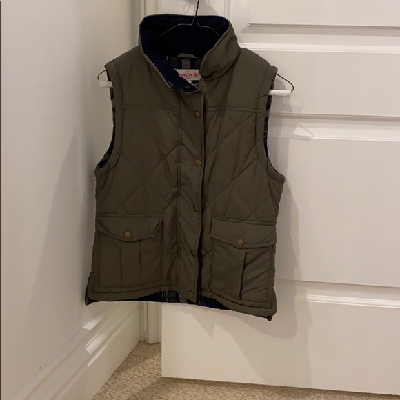 Hunter green vest - Picture 1 of 2